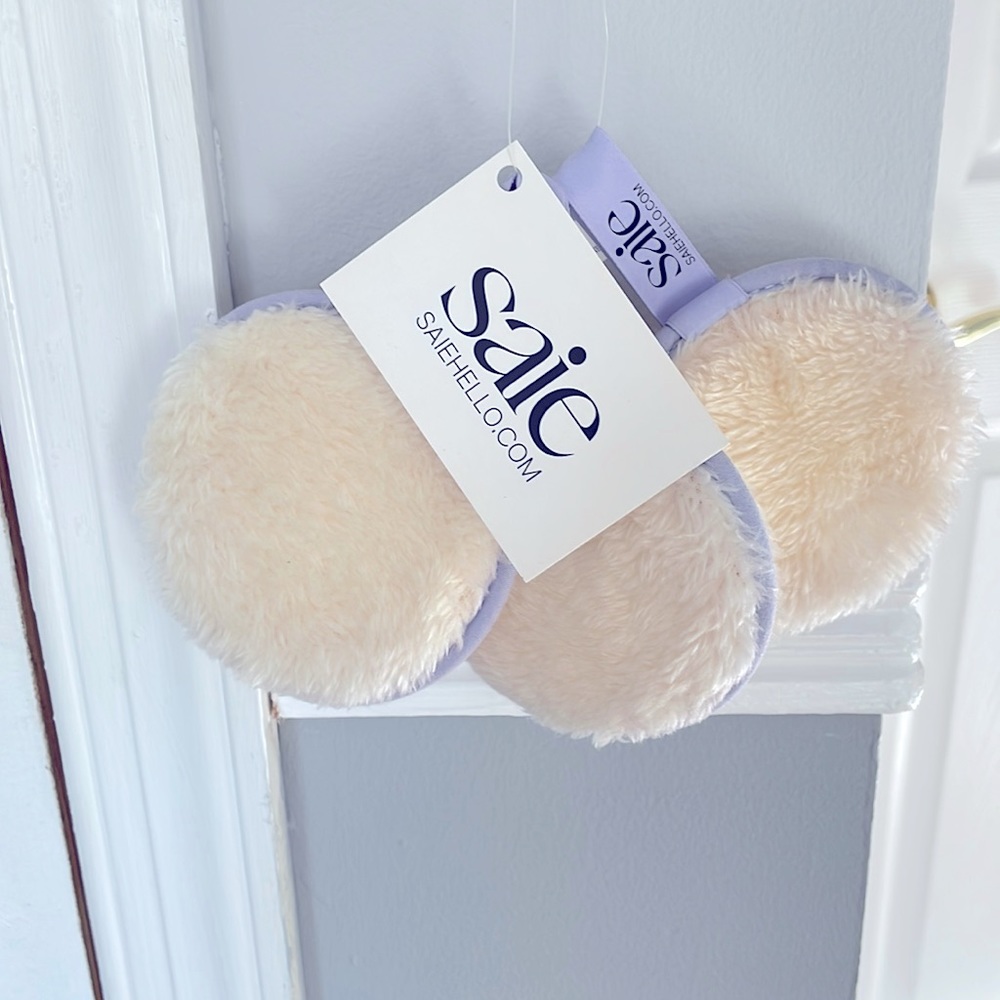NWT Saie Reusable Beauty Rounds